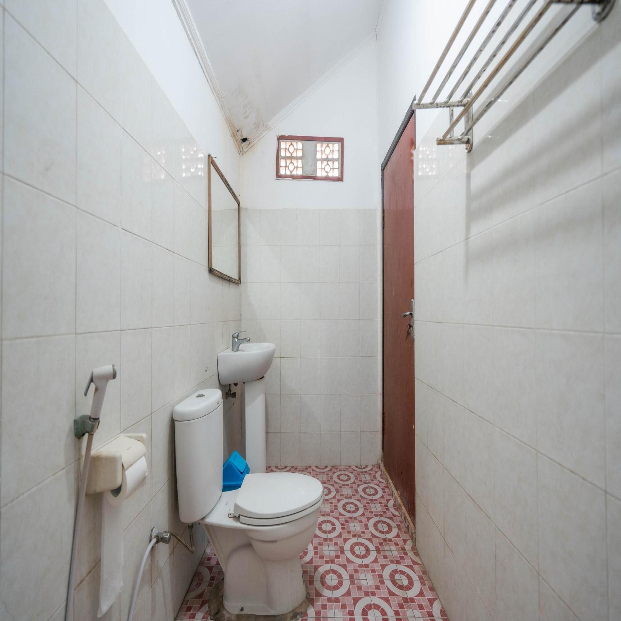 Hotel Reddoorz At Ocean 2 Gili Trawangan Zewnętrze zdjęcie