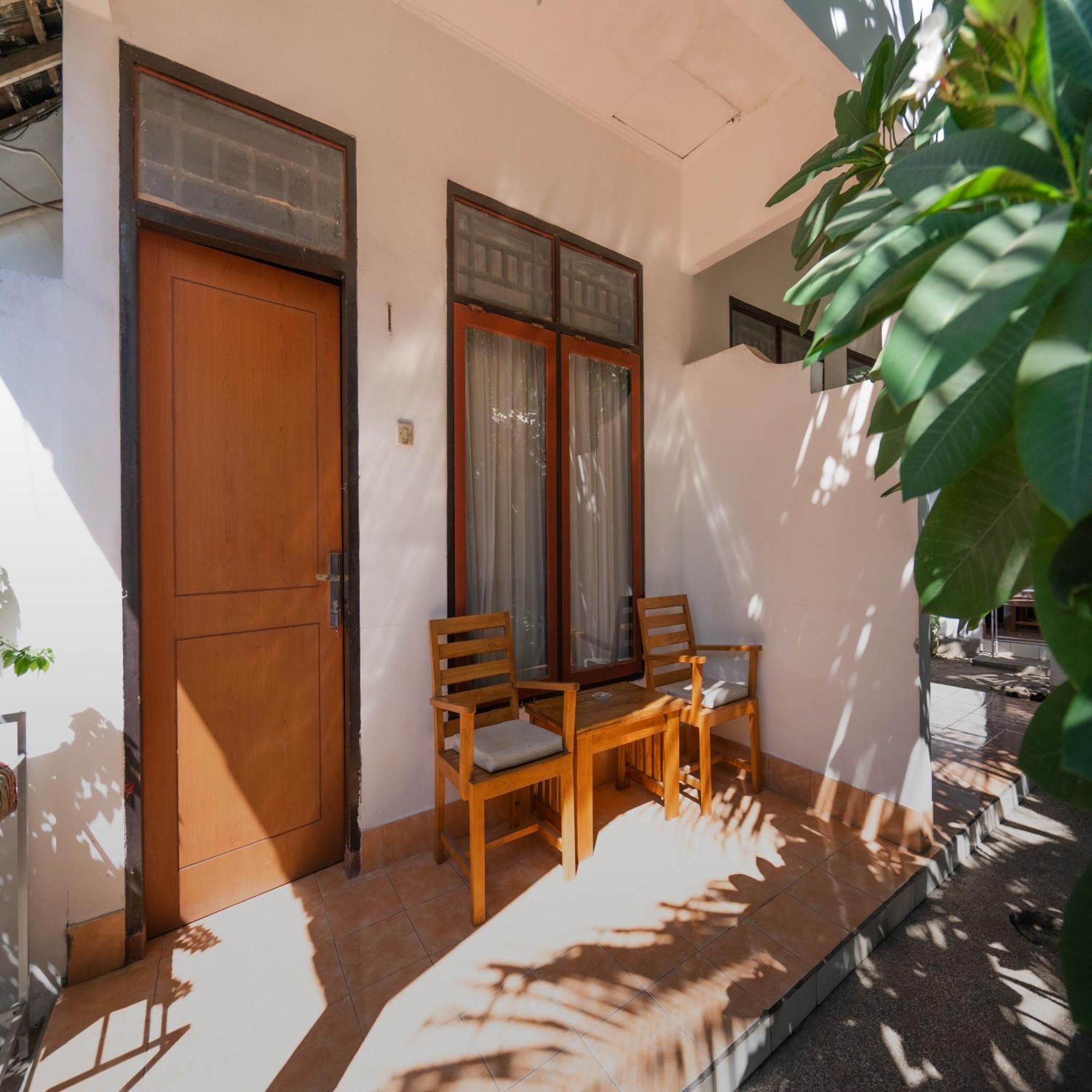 Hotel Reddoorz At Ocean 2 Gili Trawangan Zewnętrze zdjęcie
