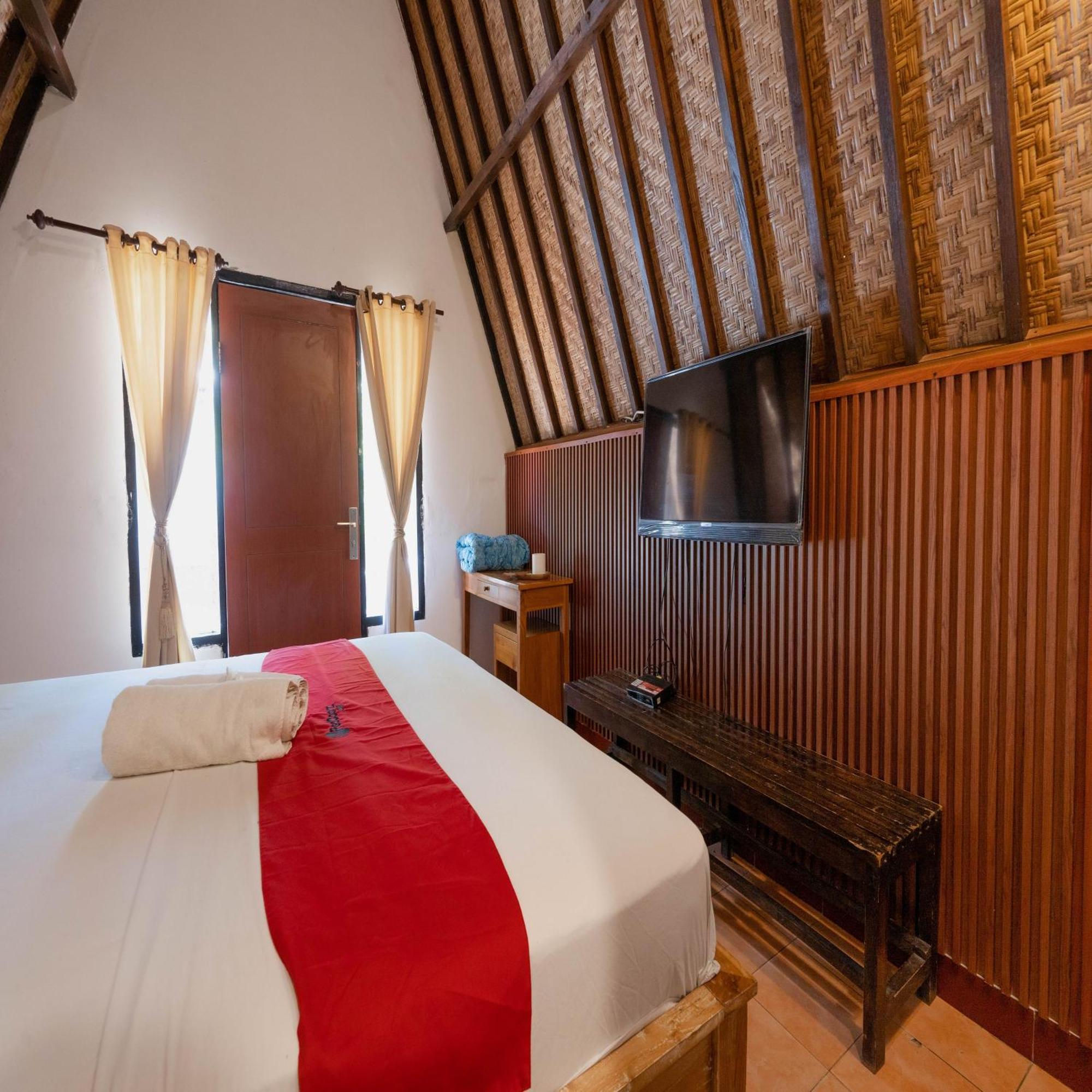 Hotel Reddoorz At Ocean 2 Gili Trawangan Zewnętrze zdjęcie